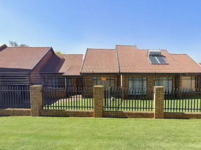 3 Bedroom House For Sale in Vanderbijlpark - img