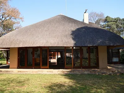 4 Bedroom House For Sale in Hartbeespoort - img