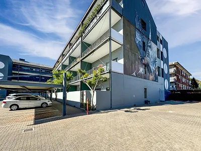 2 Bedroom Apartment For Sale in Randburg - img