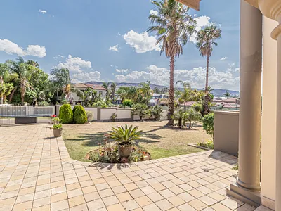 3 Bedroom House For Sale in Roodepoort - GXH3.webp