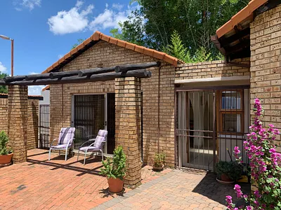 2 Bedroom Apartment To Rent in Sandton - img