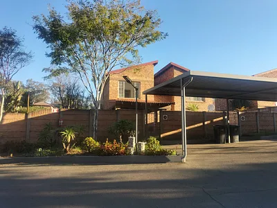2 Bedroom Townhouse For Sale in Randburg - img