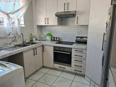 2 Bedroom Apartment To Rent in Randburg - img
