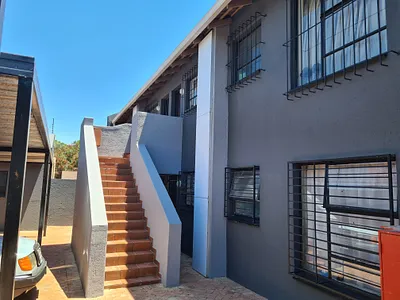 2 Bedroom Apartment To Rent in Randburg - img