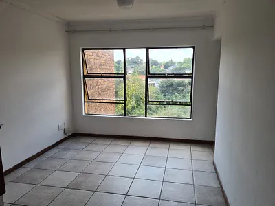 2 Bedroom Apartment To Rent in Roodepoort - 8zQd.webp