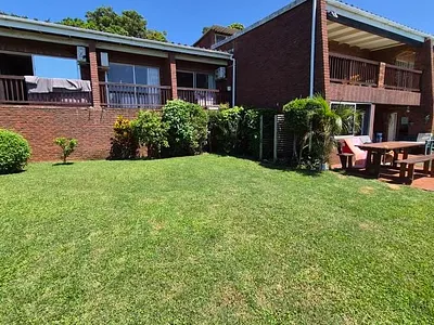 3 Bedroom House For Sale in Scottburgh - EzIr.webp