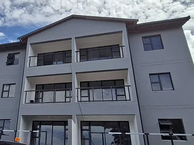 2 Bedroom Apartment For Sale in Queensburgh - BNuL.webp