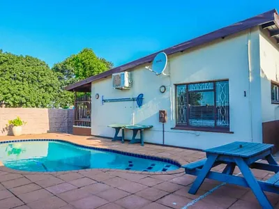 3 Bedroom House For Sale in Durban - H57I.webp