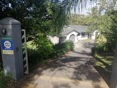 3 Bedroom House For Sale in Verulam - gFOV.webp