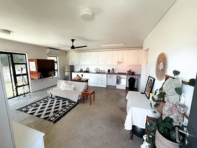 2 Bedroom Apartment To Rent in Durban - yqmU.webp