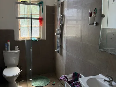 1.5 Bedroom Apartment To Rent in Durban - HMMl.webp