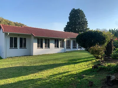 3 Bedroom House To Rent in Randburg - ZsEK.webp