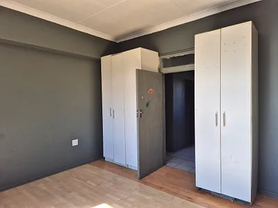 2 Bedroom Apartment To Rent in Roodepoort - 2cRk.webp