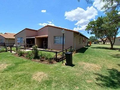 3 Bedroom Townhouse For Sale in Elspark, Germiston - WOpb.webp