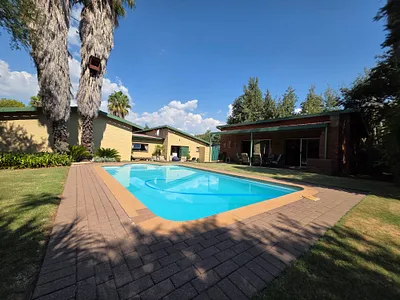 5 Bedroom House For Sale in Welkom - z0RI.webp