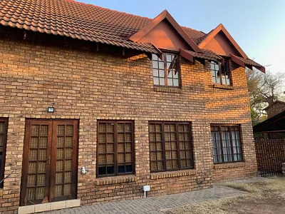 3 Bedroom Apartment For Sale in Pretoria - K2gn.webp