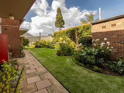 2 Bedroom Townhouse For Sale in Germiston - img