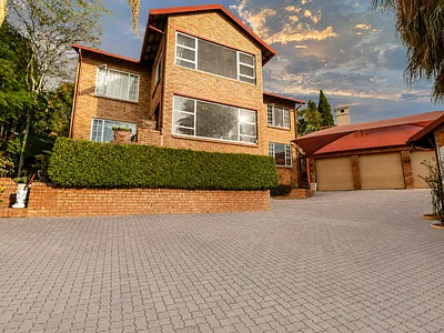 4 Bedroom Apartment For Sale in Pretoria - WWHO.webp