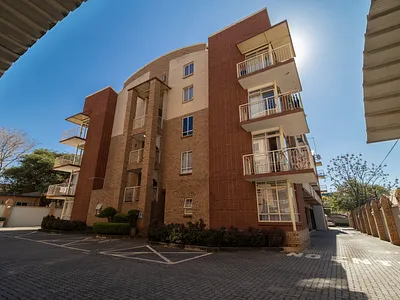 1 Bedroom Apartment For Sale in Pretoria - SOXc.webp