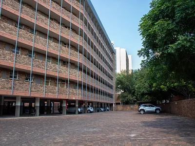 1 Bedroom Apartment For Sale in Pretoria - wE0q.webp
