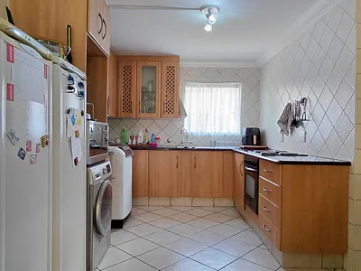 2 Bedroom Apartment For Sale in Boksburg - vTpL.webp
