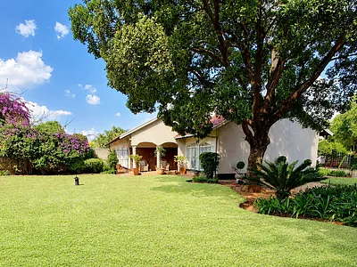 4 Bedroom House For Sale in Klerksdorp - Ejcf.webp