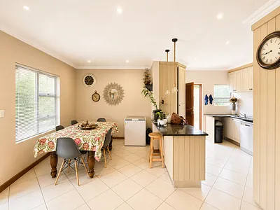 3 Bedroom House For Sale in Hartbeespoort - Fzh9.webp