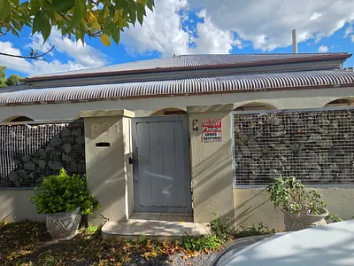 5 Bedroom House For Sale in Queenstown - h0TQ.webp