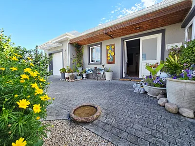 3 Bedroom House For Sale in George - 3jWZ.webp