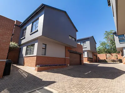 3 Bedroom Townhouse To Rent in Pretoria - MFPM.webp