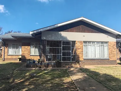 3 Bedroom House For Sale in Parys - UgtT.webp