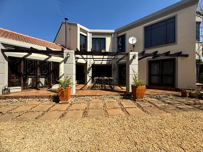 4 Bedroom House For Sale in Klerksdorp - RVls.webp