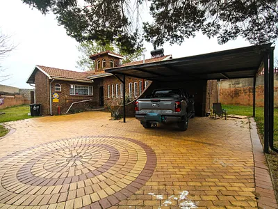 3 Bedroom House For Sale in Kempton Park - img