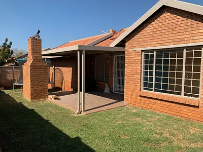3 Bedroom Townhouse To Rent in Pretoria - i3Kz.webp