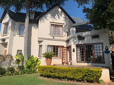 3 Bedroom Townhouse For Sale in Pretoria - NoHy.webp