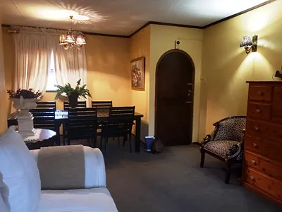 2 Bedroom Apartment To Rent in Potchefstroom - img