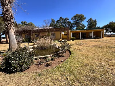 8 Bedroom House For Sale in Klerksdorp - 7uNf.webp