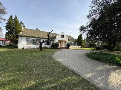 4 Bedroom House For Sale in Welkom - FfLI.webp