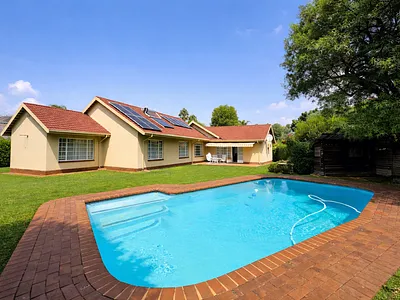 3 Bedroom House For Sale in Hartbeespoort - GaE8.webp