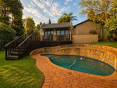 4 Bedroom House For Sale in Roodepoort - jiGM.webp