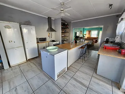 3 Bedroom House For Sale in Kimberley - CDBm.webp