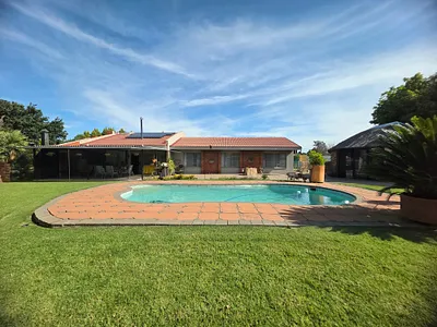3 Bedroom House For Sale in Welkom - bvyS.webp