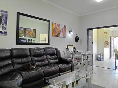 2 Bedroom Townhouse For Sale in Benoni - img