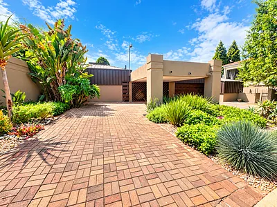 4 Bedroom House For Sale in Klerksdorp - uWhx.webp