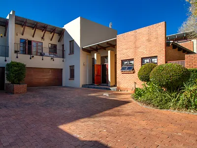 3 Bedroom House For Sale in Pretoria - db1f.webp