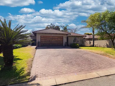 3 Bedroom House For Sale in Pretoria - img