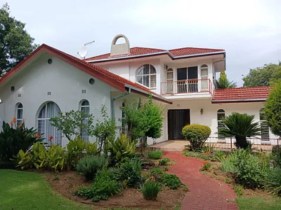 4 Bedroom House For Sale in Parys - BHmb.webp