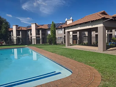 2 Bedroom Apartment For Sale in Boksburg - 3KnO.webp
