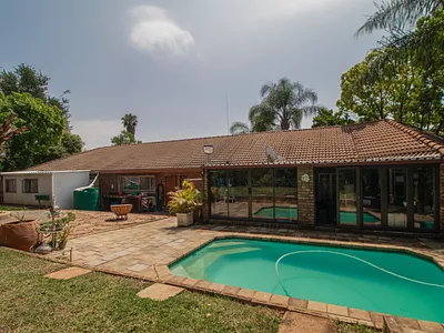 5 Bedroom House For Sale in Pretoria - Hin9.webp