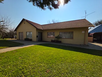 3 Bedroom House For Sale in Welkom - img
